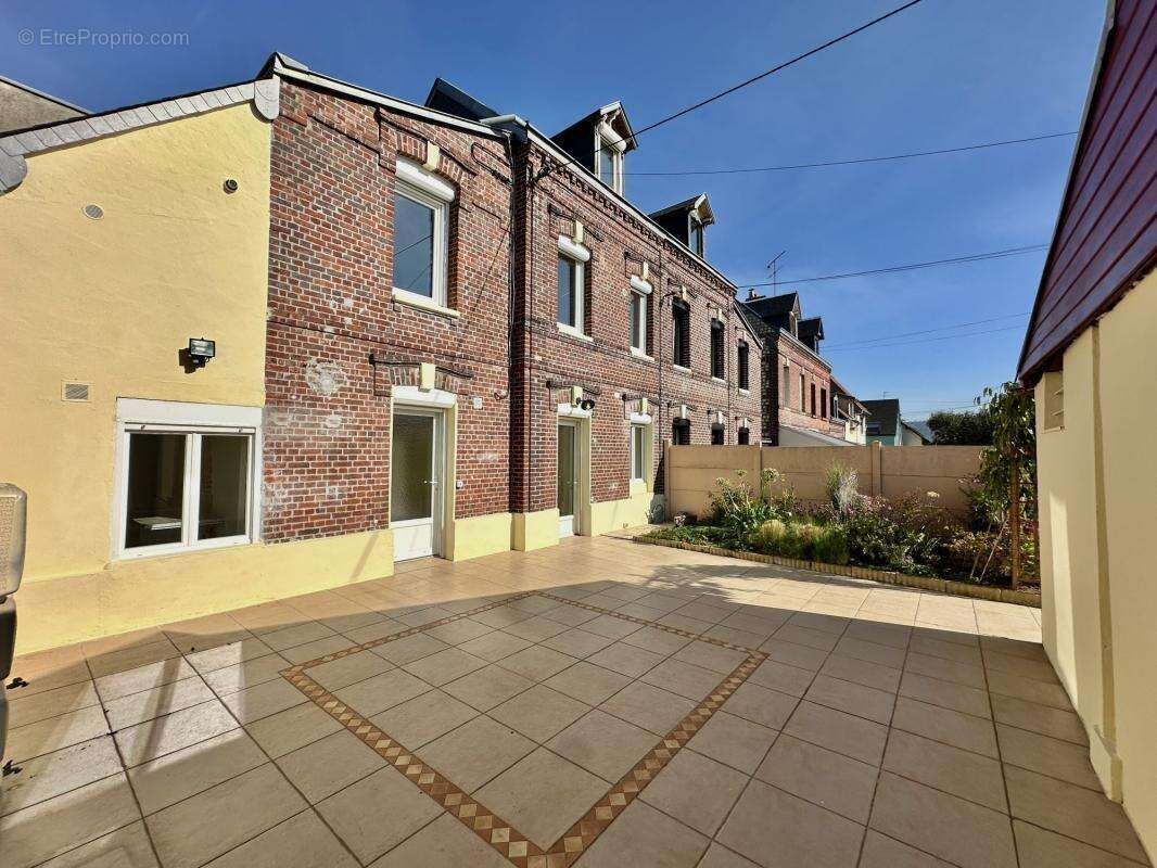 Maison à SOTTEVILLE-LES-ROUEN