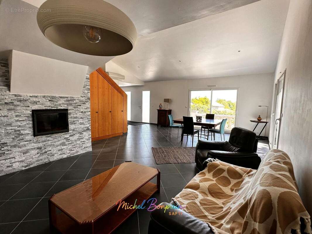 Photo 6 - Maison à ARVEYRES