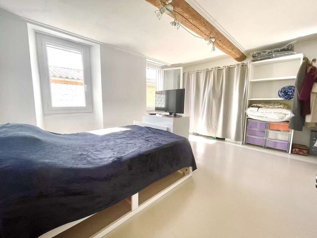 Appartement à SAINT-VALLIER-DE-THIEY