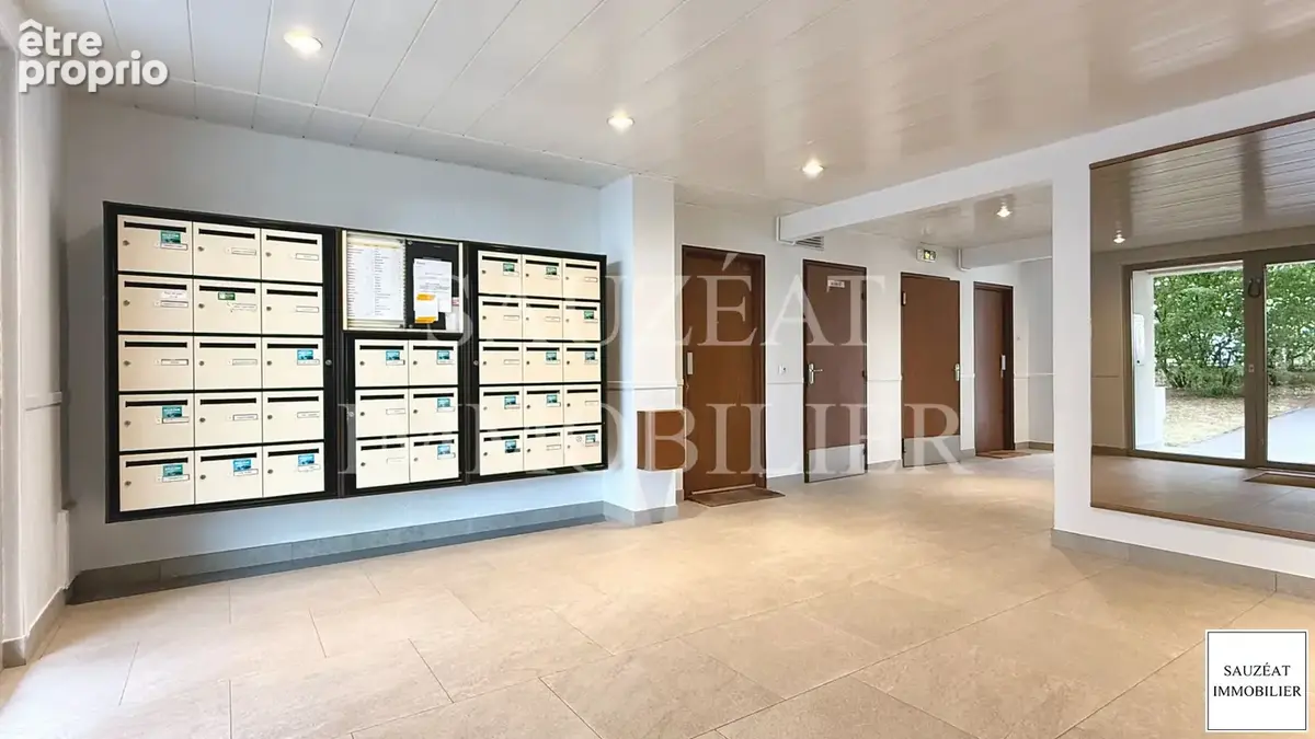 Maurice Arnoux - Appartement 4 pièces. - photo 14