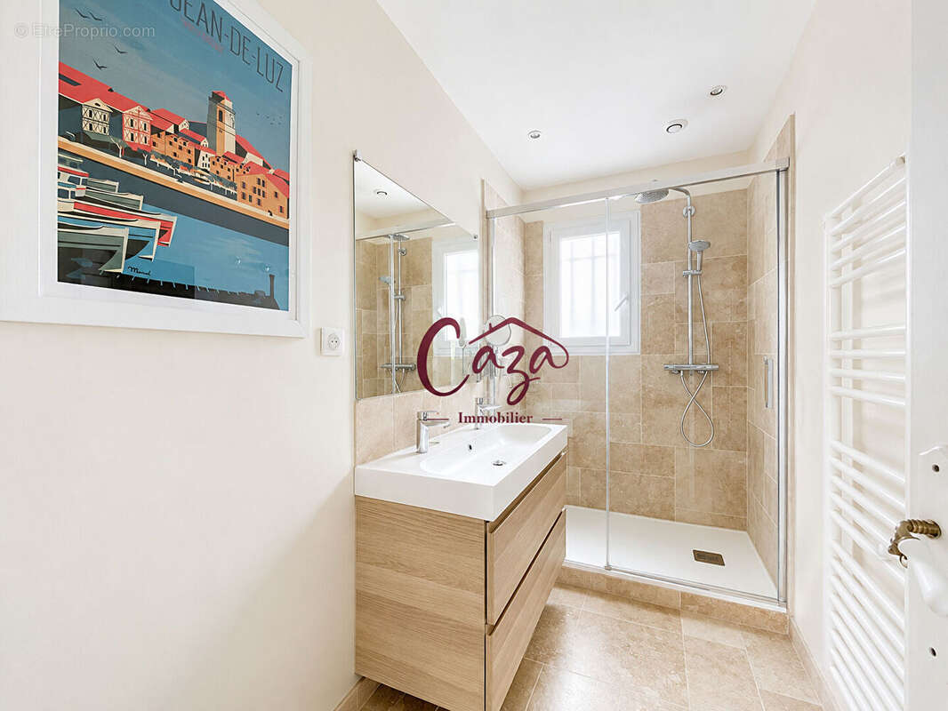 Maison Carignan De Bordeaux 7 pièce(s) 192.31 m2 - photo 12