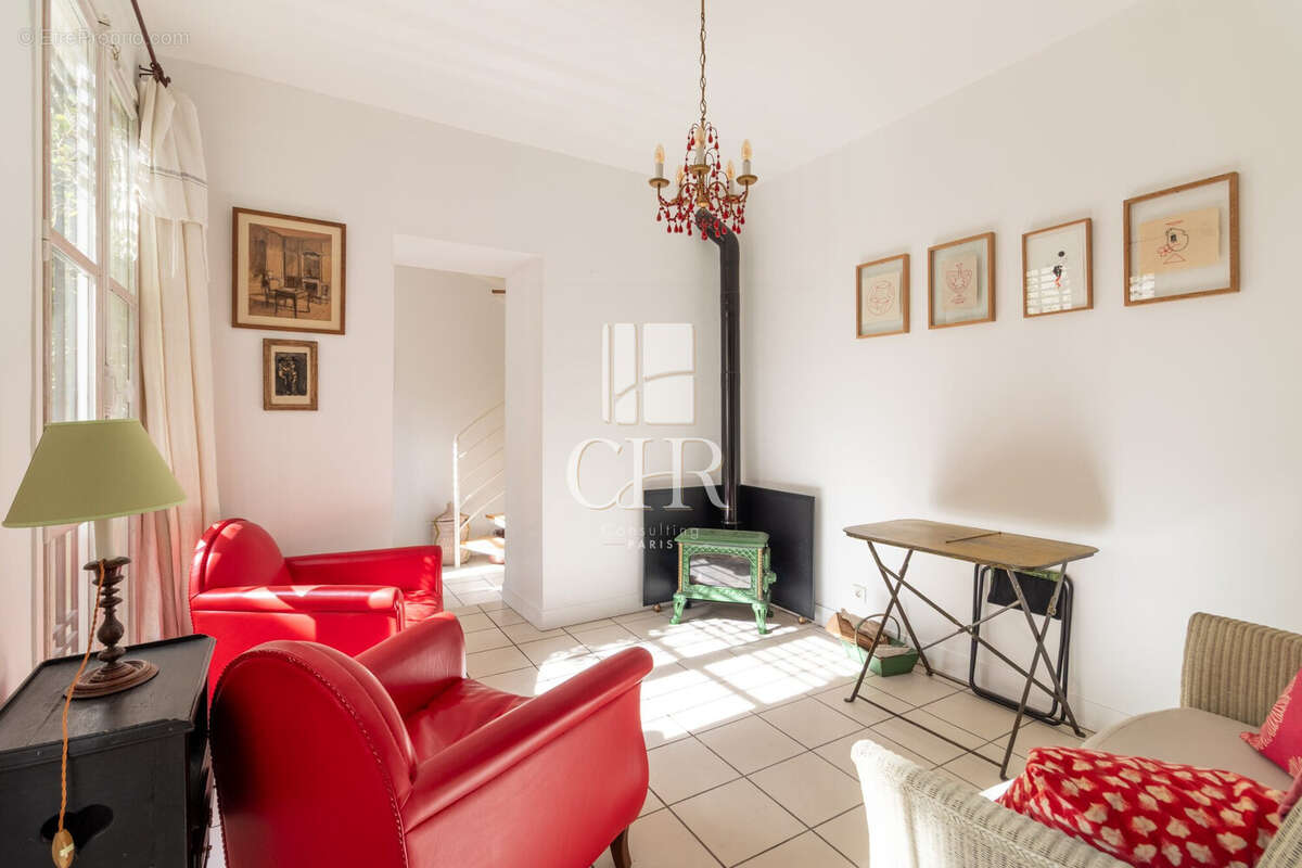Appartement à PARIS-3E