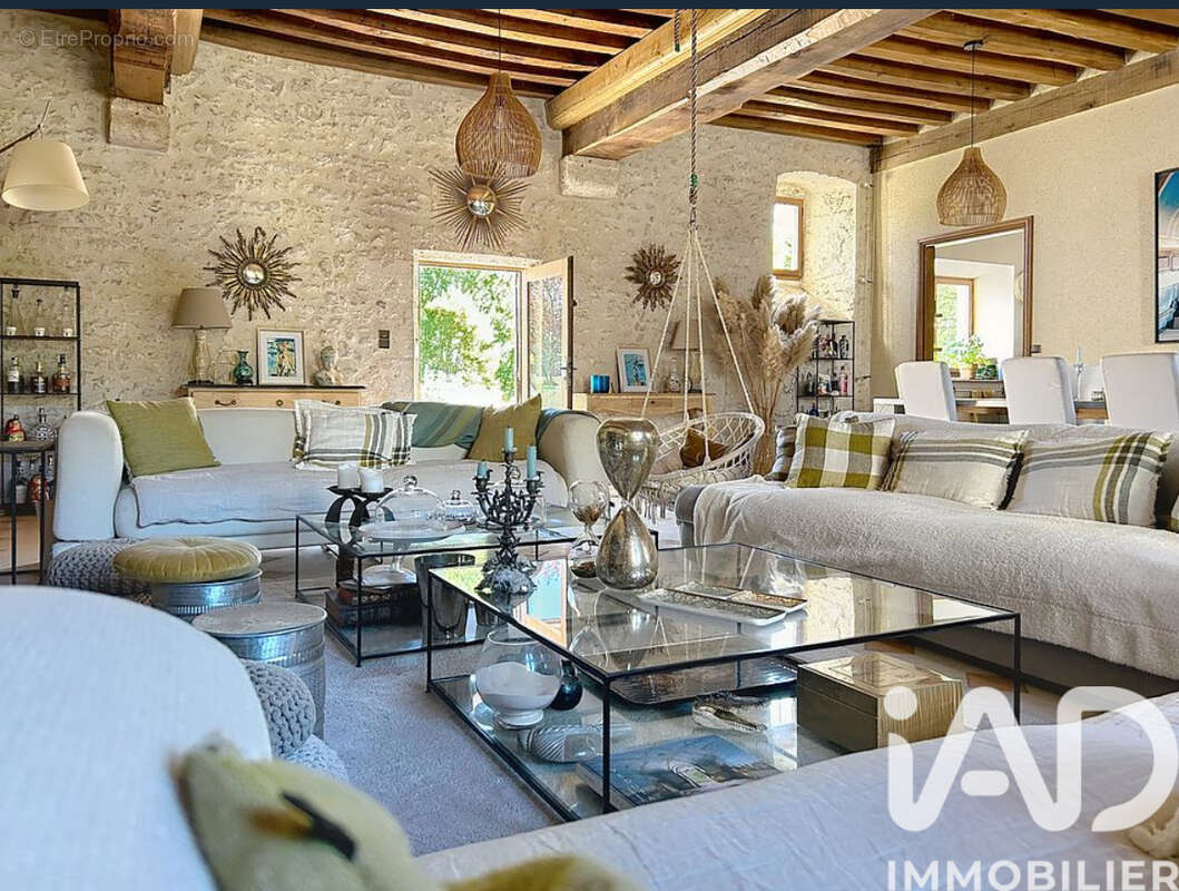 Photo 4 - Maison à TAVERS