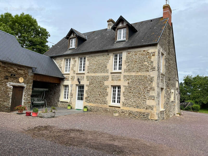 Maison à EPINAY-SUR-ODON