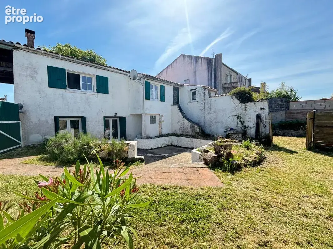 Photo Maison à Saint-Georges-D'oleron au prix de 404 250€
