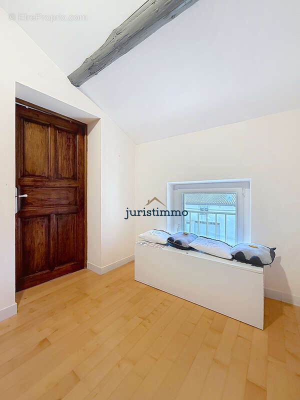 Maison à VAISON-LA-ROMAINE