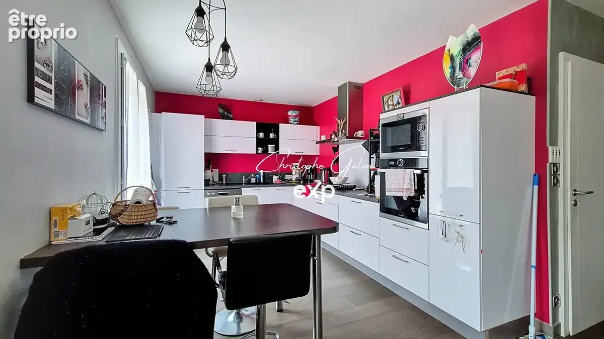 Maison 115 m² à Peyrat-De-Bellac  - photo 5