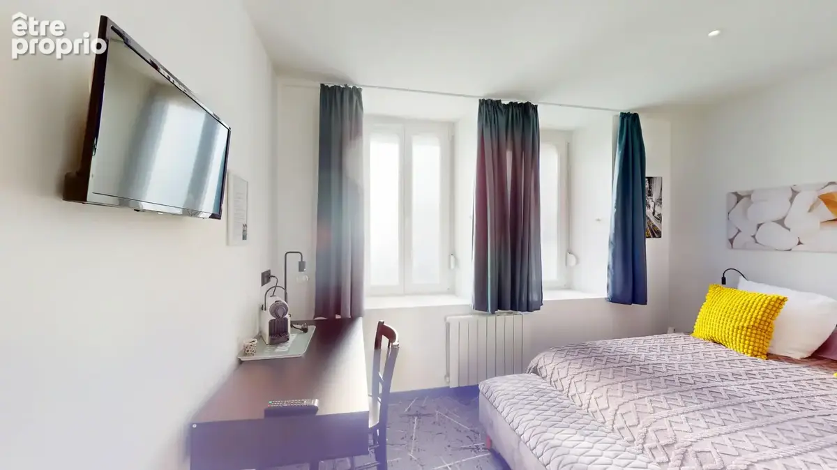 Monopropriété Besançon-Palente - 7 chambres - 254 m2 - photo 6
