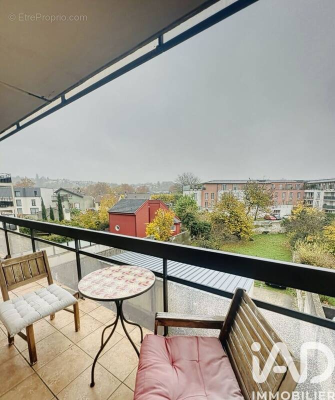Photo 1 - Appartement à LE PERREUX-SUR-MARNE