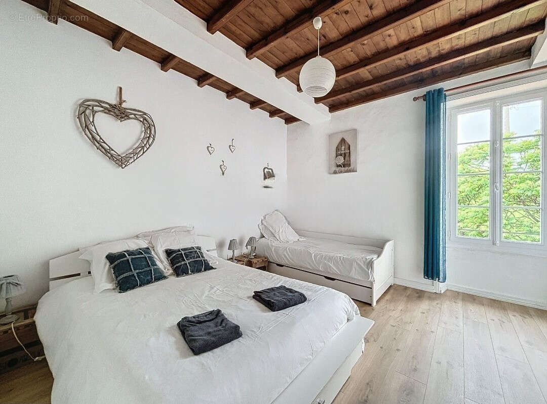 Maison à MAREUIL-SUR-LAY-DISSAIS