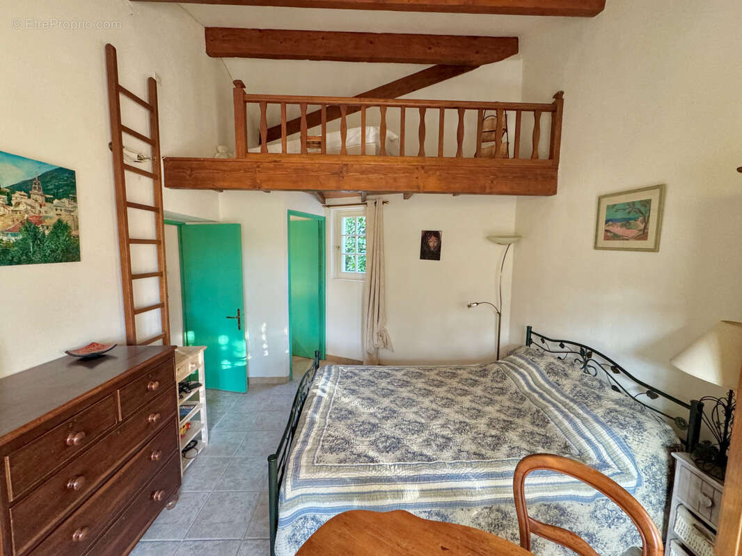 Maison à VAISON-LA-ROMAINE