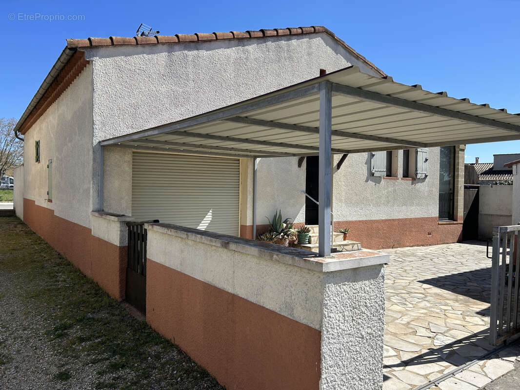 Maison à SAINT-QUENTIN-LA-POTERIE