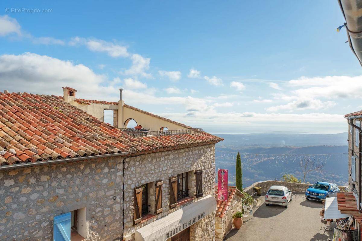 Appartement à GOURDON