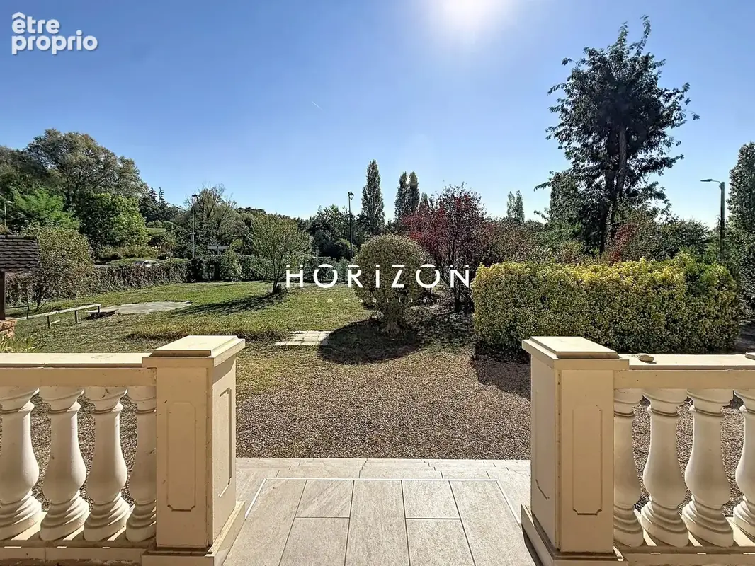 Maison 5 pièces 175 m² à vendre à Beauregard (01480) - photo 9