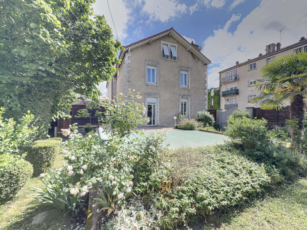 Maison à PERIGUEUX