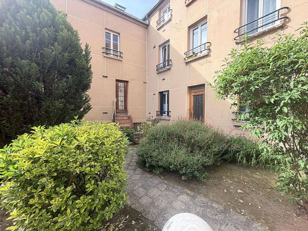 Appartement à CHAMPIGNY-SUR-MARNE