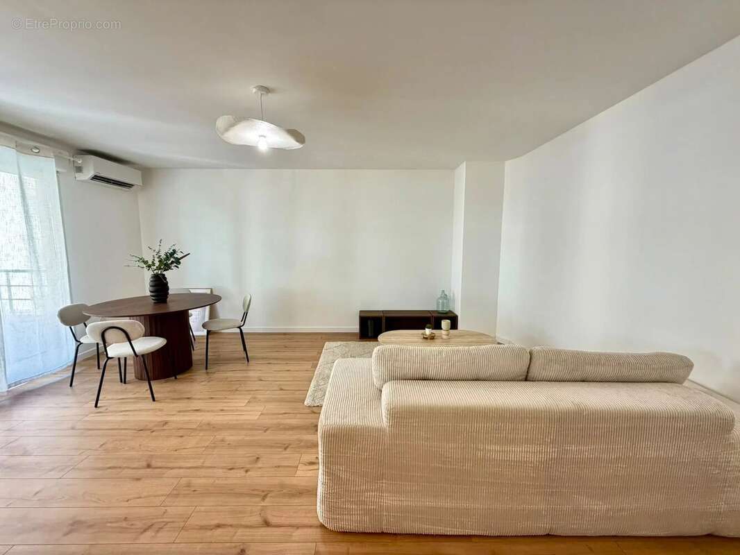 Appartement à MENTON