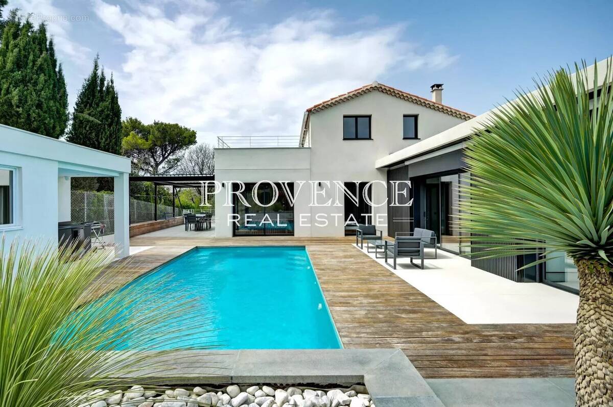 Maison à MARSEILLE-11E