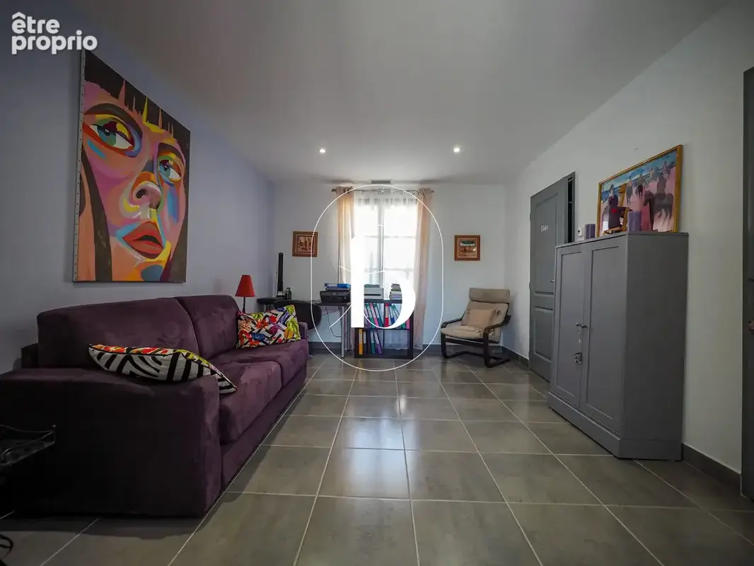 A proximité immédiate du centre ville d'Uzès - Superbe contemporaine de plain pied - photo 21