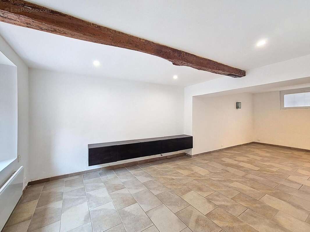 Photo 5 - Appartement à FLASSANS-SUR-ISSOLE