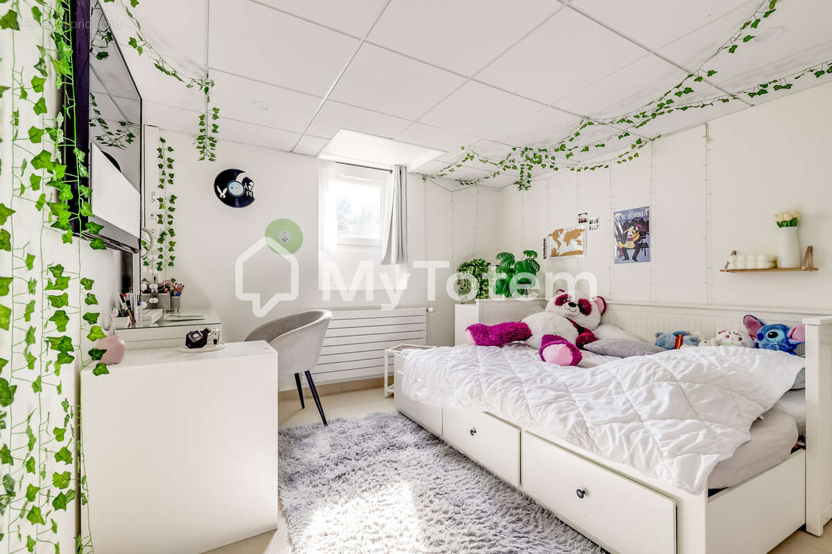 Maison à VILLIERS-SUR-MARNE