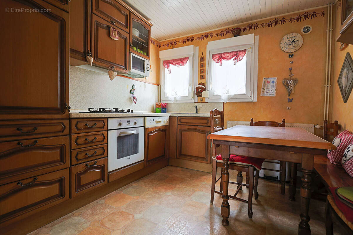 Maison à SAINT-AVOLD