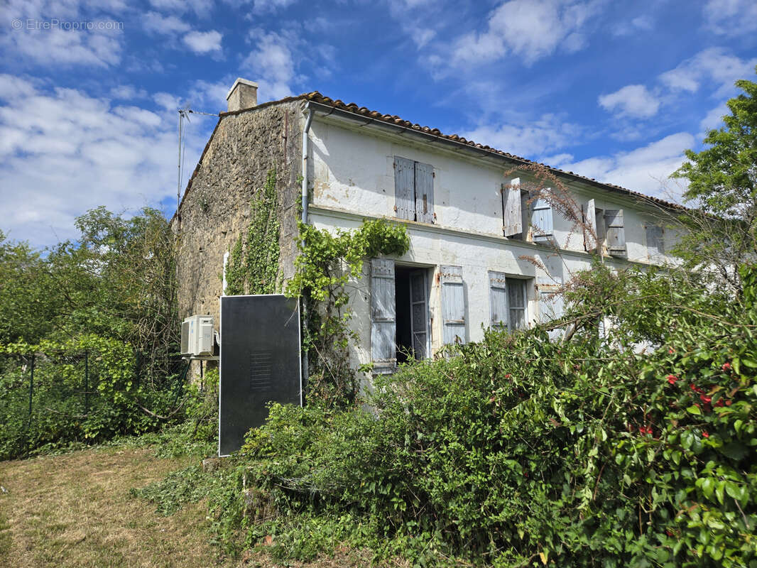 Maison à BREUIL-MAGNE