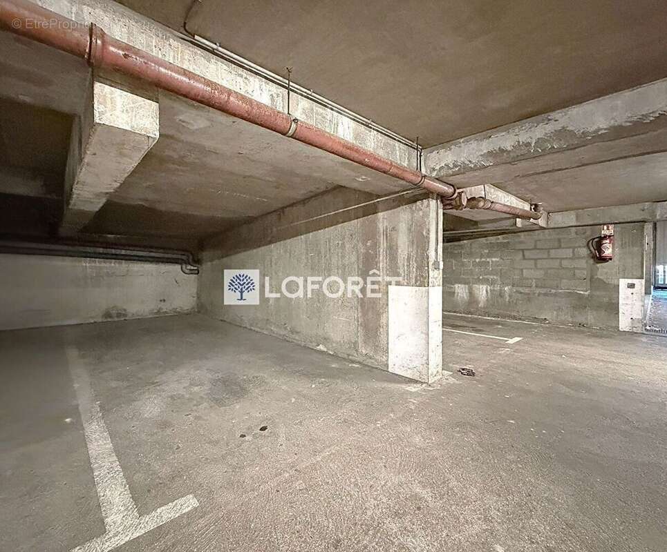 En Exclusivité - Parking - photo 2