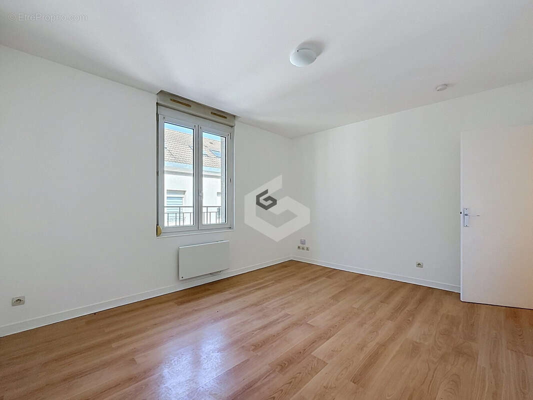 Appartement 45 m² à Reims  - photo 2