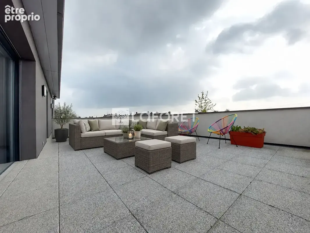 Unique ! F3 cosy dans superbe résidence contemporaine avec terrasse 44 m2 + grand garage - photo 9