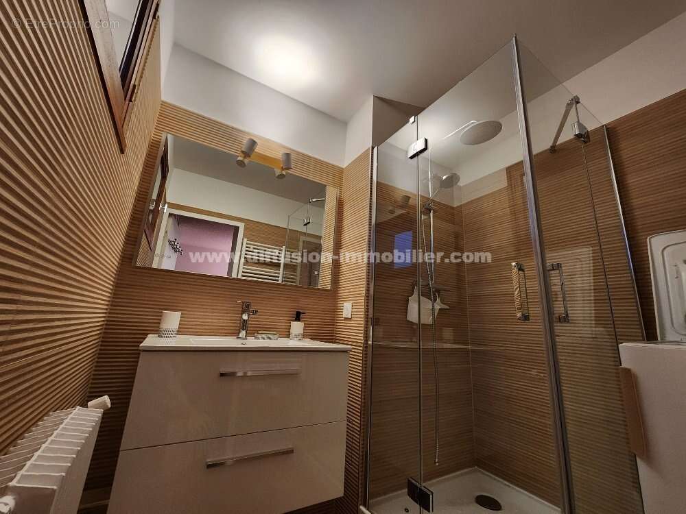 Appartement à SAINT-PONS