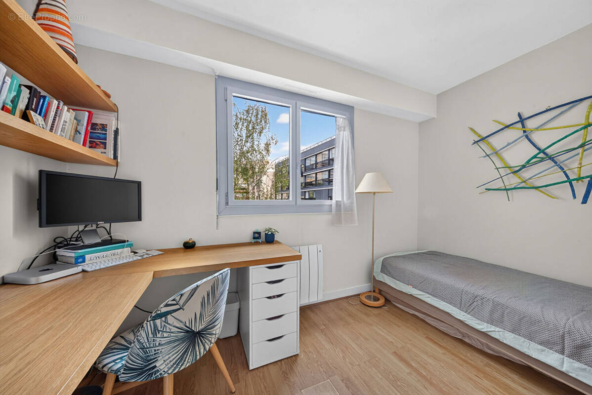 Appartement à PARIS-20E