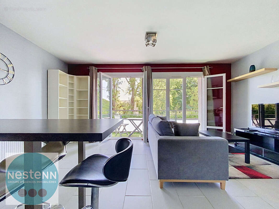 Appartement à SAINT-PRYVE-SAINT-MESMIN