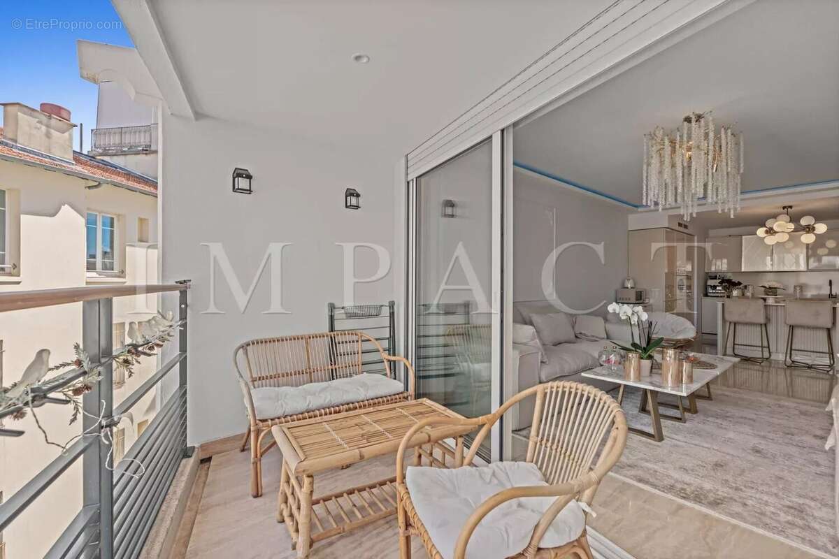 Appartement à CANNES