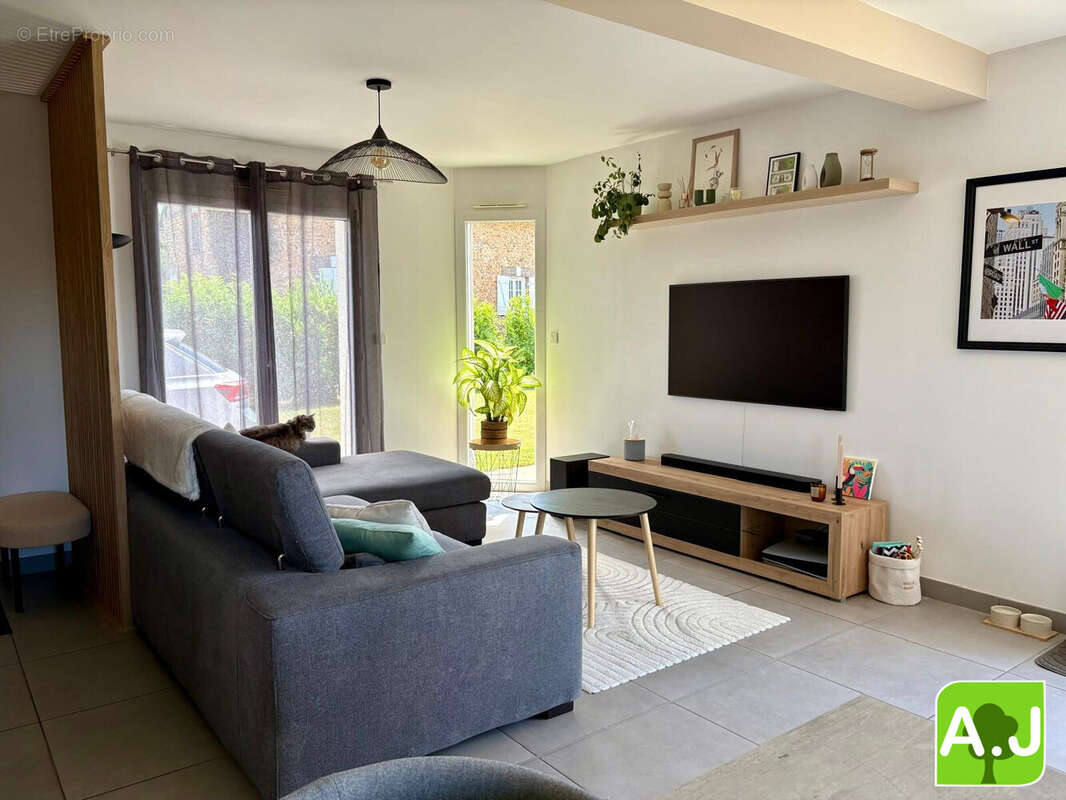 Maison à PACY-SUR-EURE