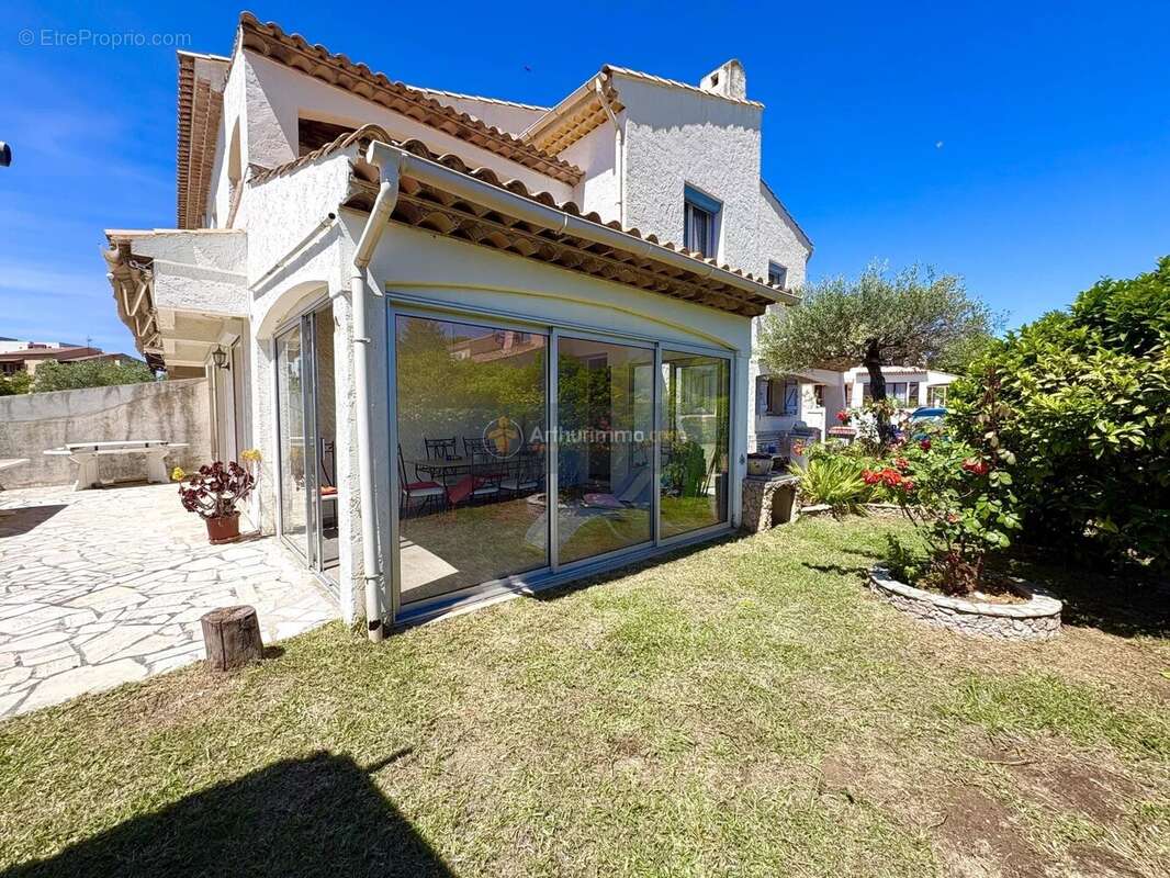 Maison à SAINT-RAPHAEL
