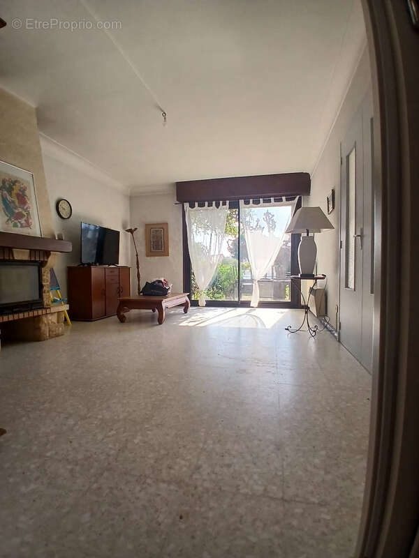 Maison à CANET-EN-ROUSSILLON