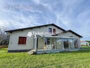 Maison à MONDONVILLE