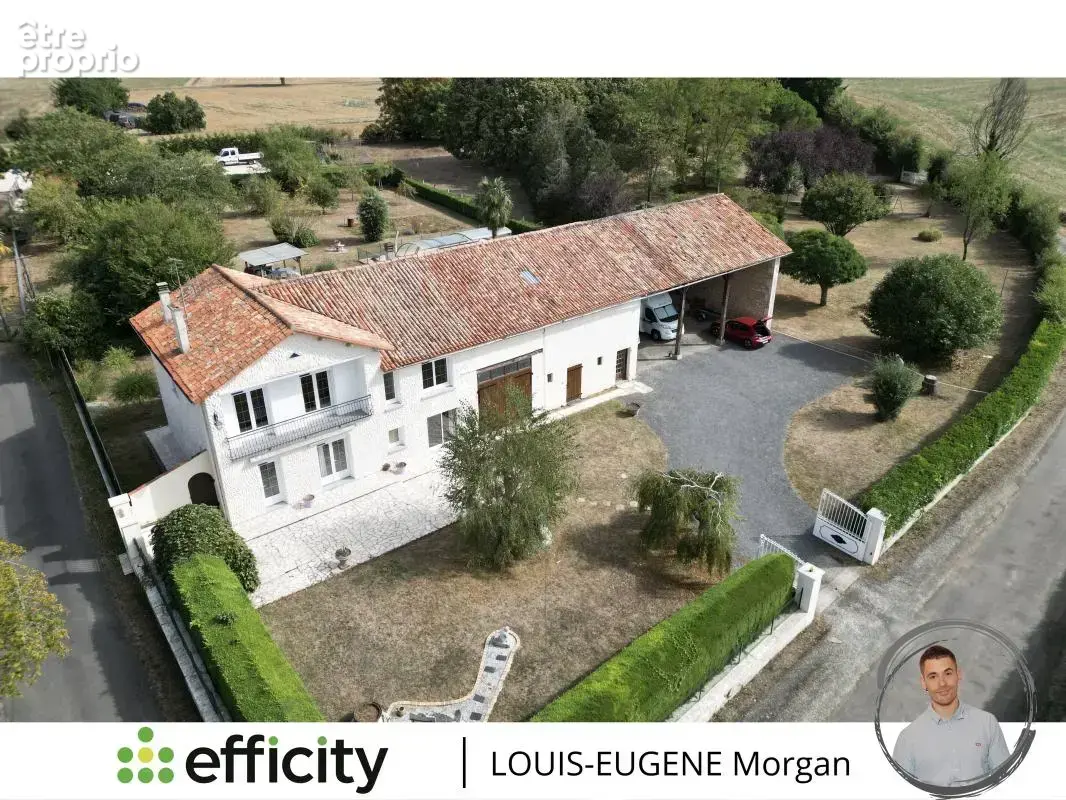 Maison 9 pièces 169 m² à vendre à Savigne (86400) - photo 2