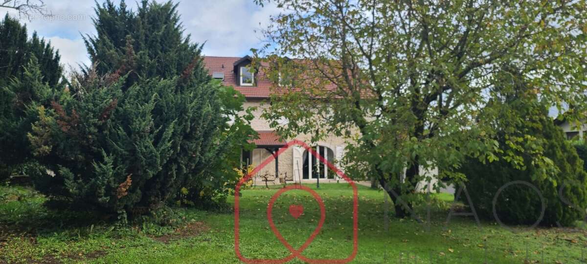 Maison à SAINT-JEAN-DE-GONVILLE