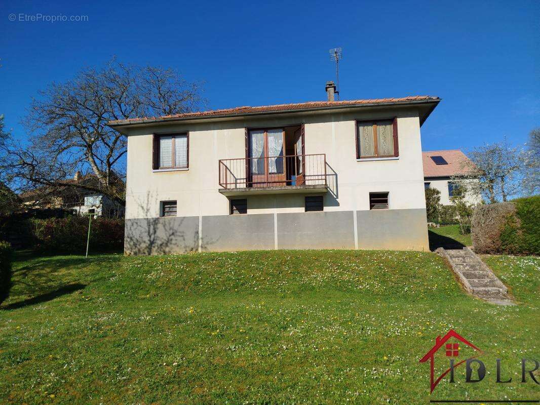 Maison à CHAMPSEVRAINE