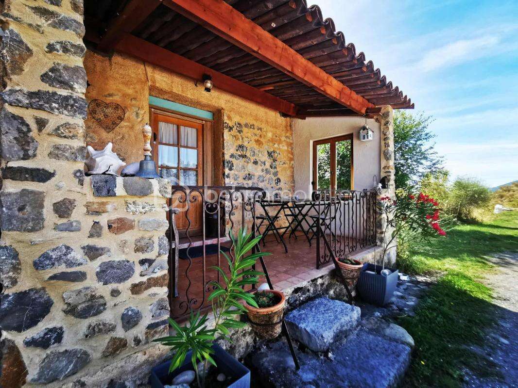 Maison à THOARD
