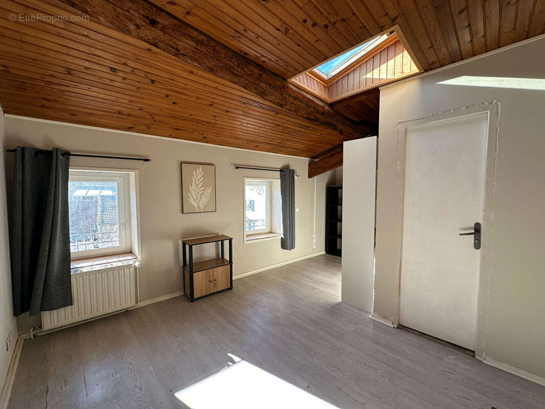 Maison de village à Serrières - photo 9