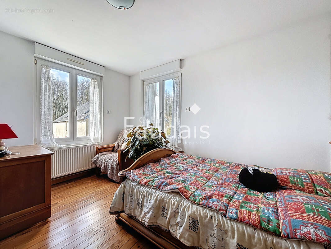 Maison à VILLERS-BOCAGE