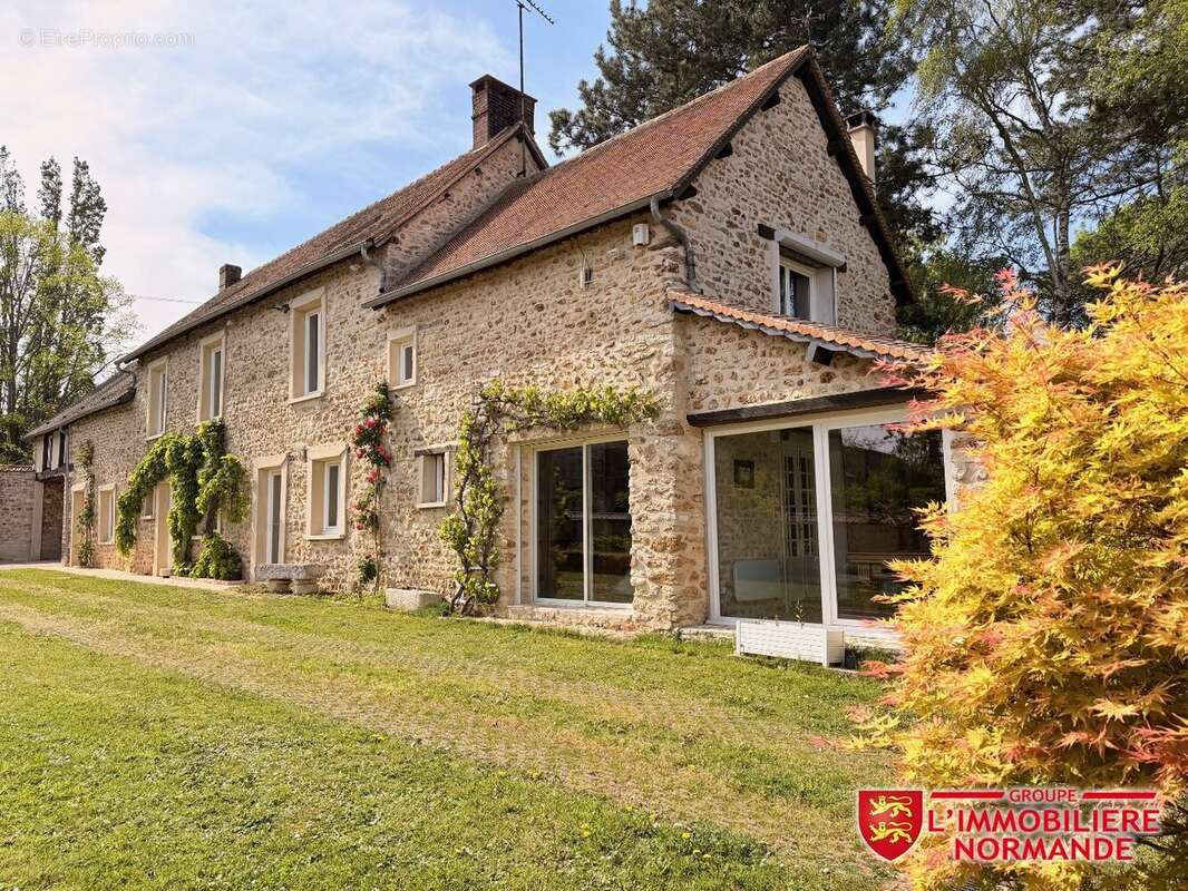 Maison à HOULBEC-COCHEREL