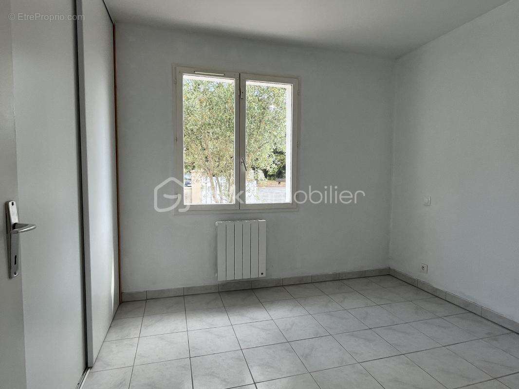 SAUJON  -  maison plain-pied 91 m2 sur terrain clos 560 m2 - photo 9