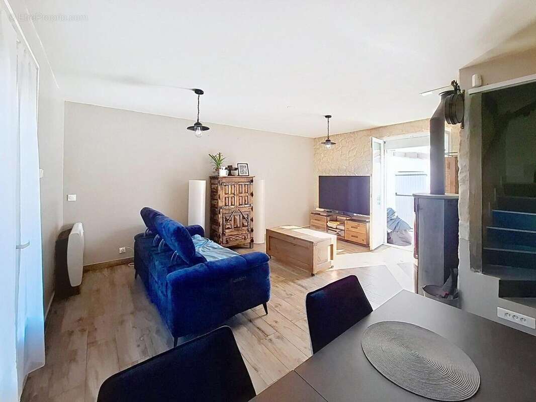 Photo 2 - Maison à MOISSY-CRAMAYEL