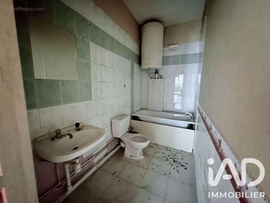 Appartement 1000 m² à Sedan  - photo 9