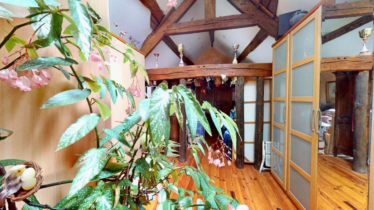 Maison à REBAIS