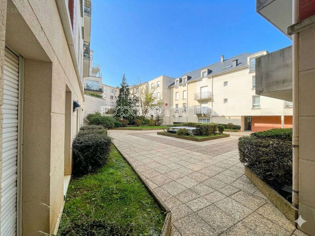 Appartement à BOIS-GUILLAUME